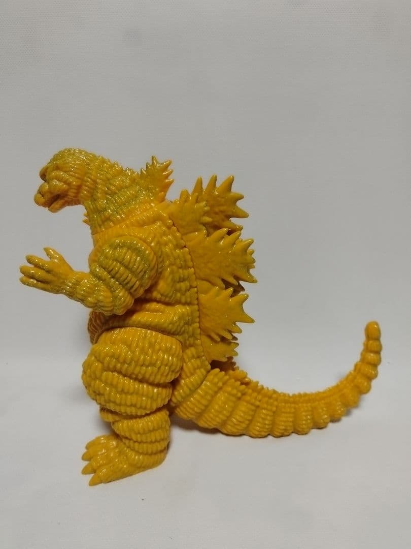 中古品 Marmit マーミット ゴジラ デスゴジ 肌色 ソフビ ラメ 22cm