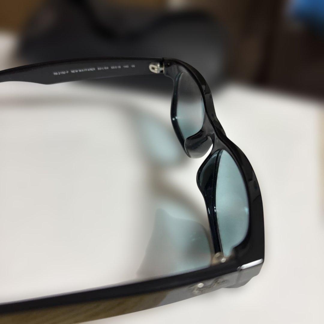 Ray-Ban サングラス ブラック ブルーレンズ RB2132 F