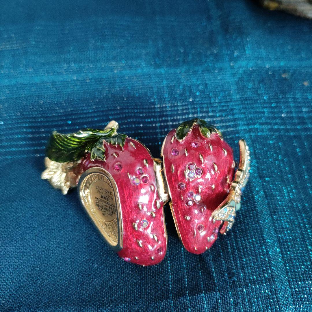 ESTEELAUDER　ストロベリー　サプライズ　練り香水　BOX付き