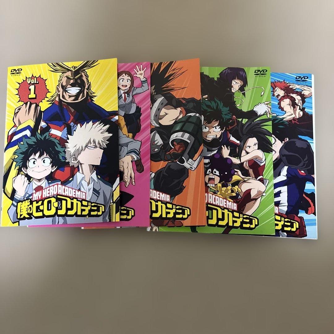 僕のヒーローアカデミアDVD1期〜5期の5まで➕映画２枚