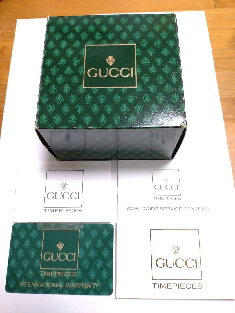 GUCCI 時計 チェンジベゼル
