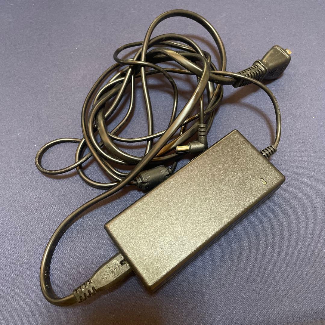 CND shellac シェラック　LEDランプ　ジェル