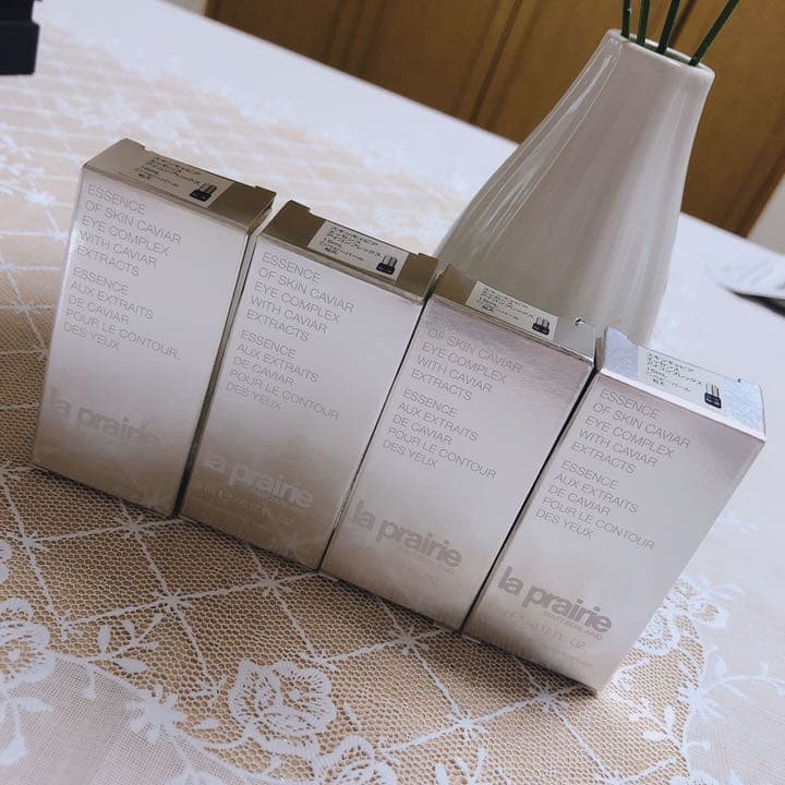 ラ・プレリー スキンキャビア　エッセンス　アイコンプレックス