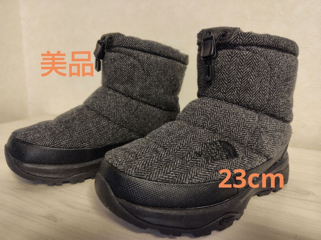 THE NORTH FACE Nuptse　　ウールブラック23センチ