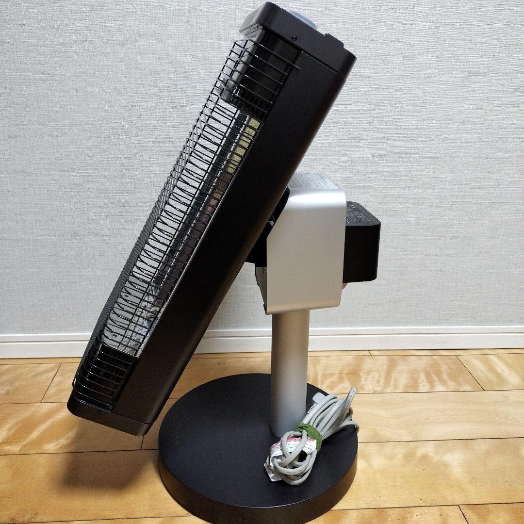☆2022年製 美品☆ダイキン セラム ヒート 遠赤外線暖房機 電気ストーブ