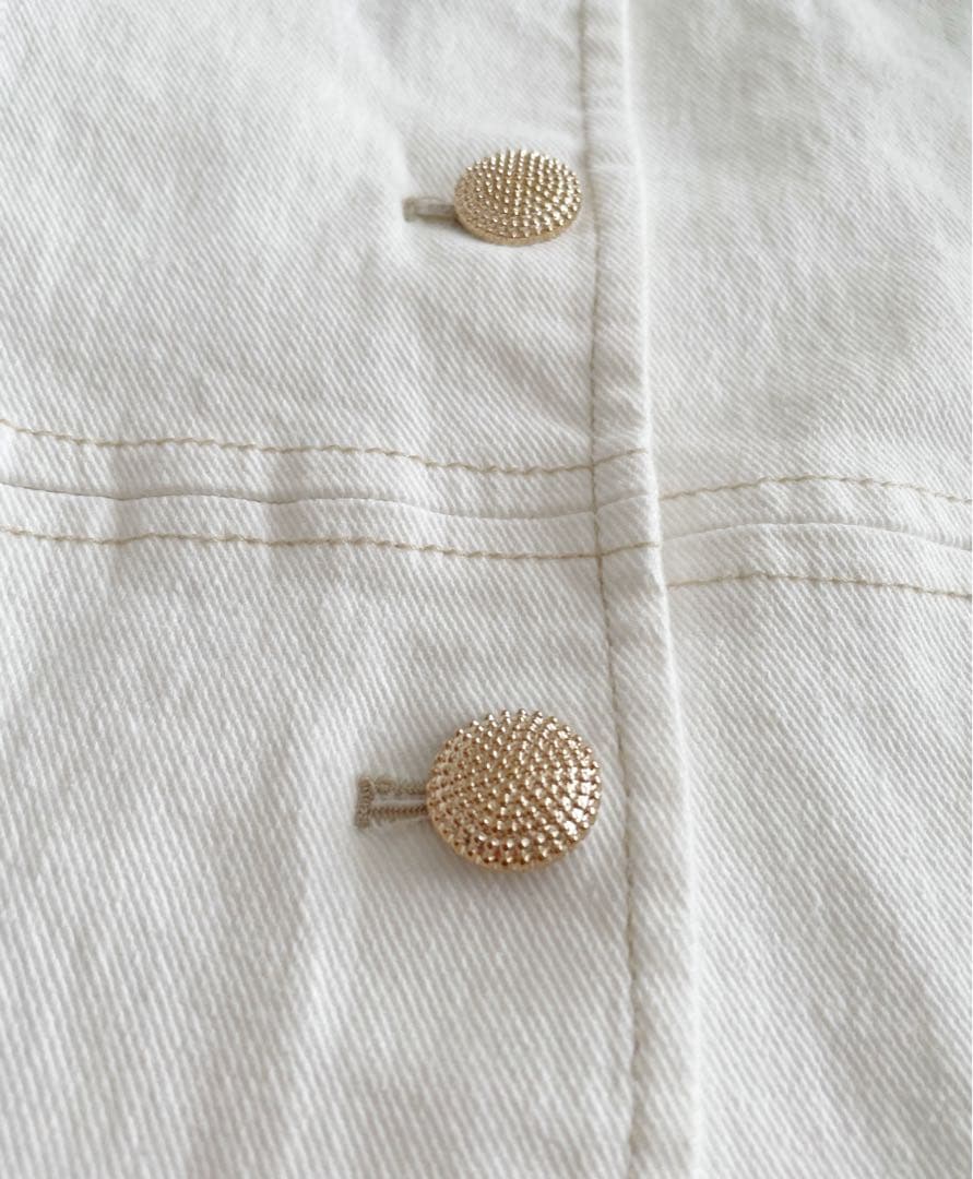 margaux 25SS 金ボタン 衿付ストレッチデニムジャケット 白