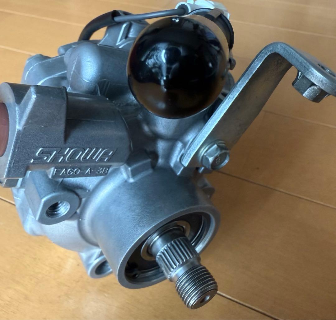 スバル　パワステポンプ【リビルト後未使用品】