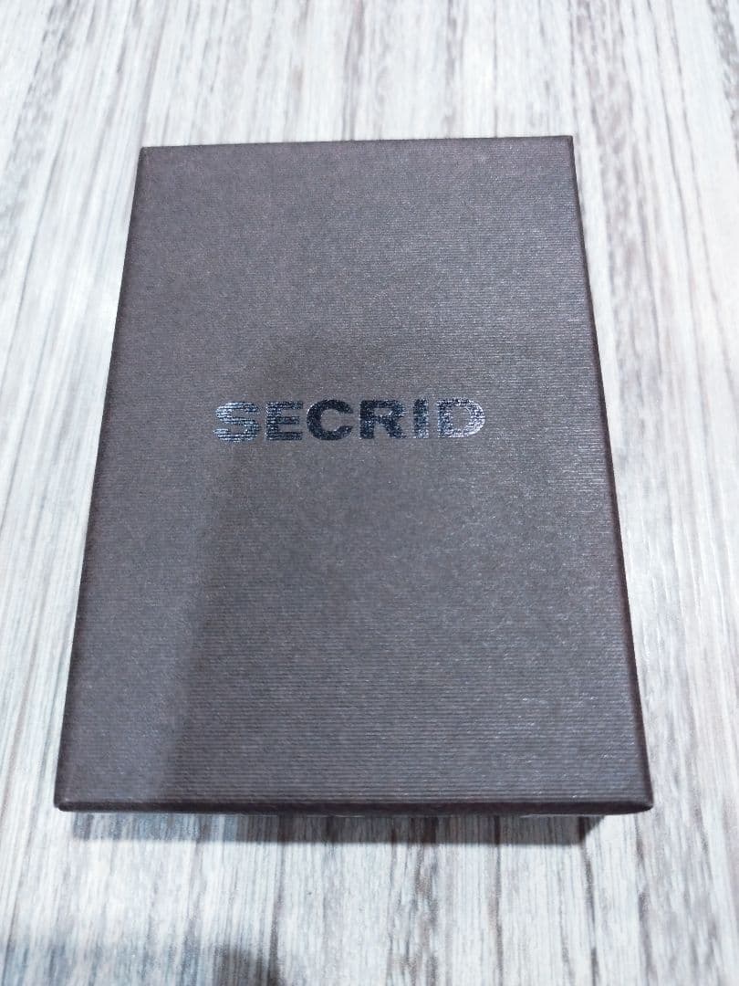 SECRID カードプロテクター カードケース