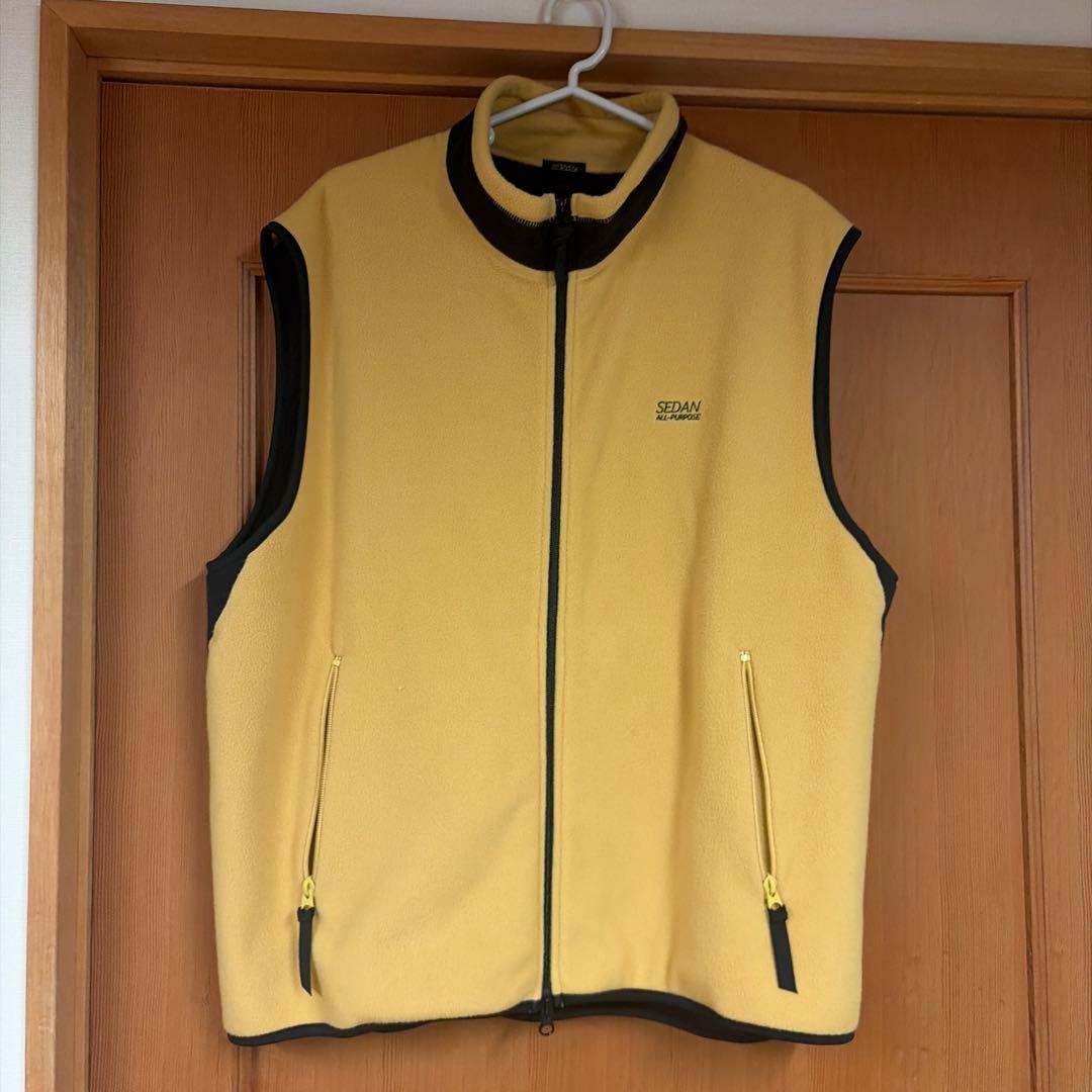 SEDAN ALL-PURPOSEフリースベスト イエロー/ブラック