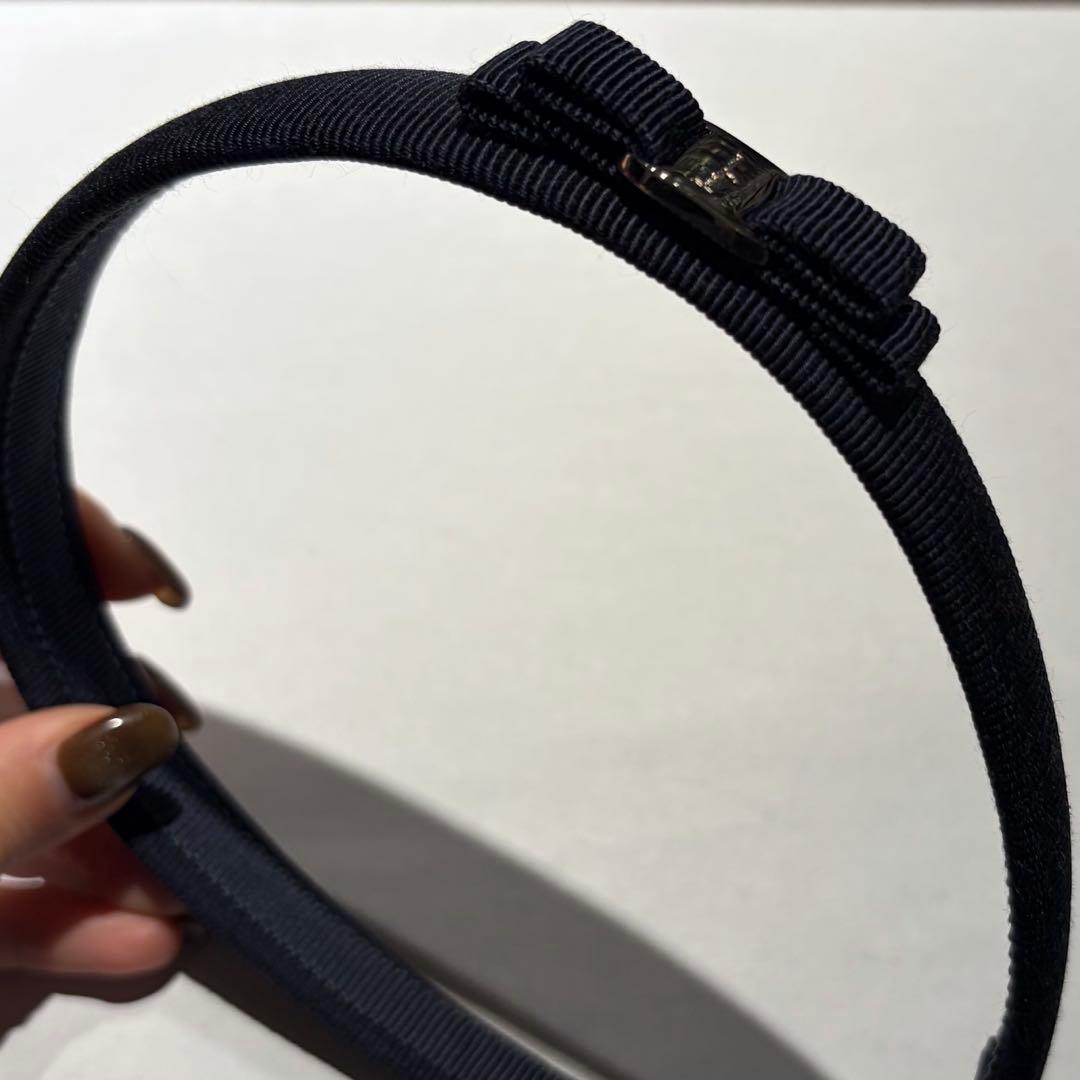 Salvatore Ferragamo ネイビー カチューシャ