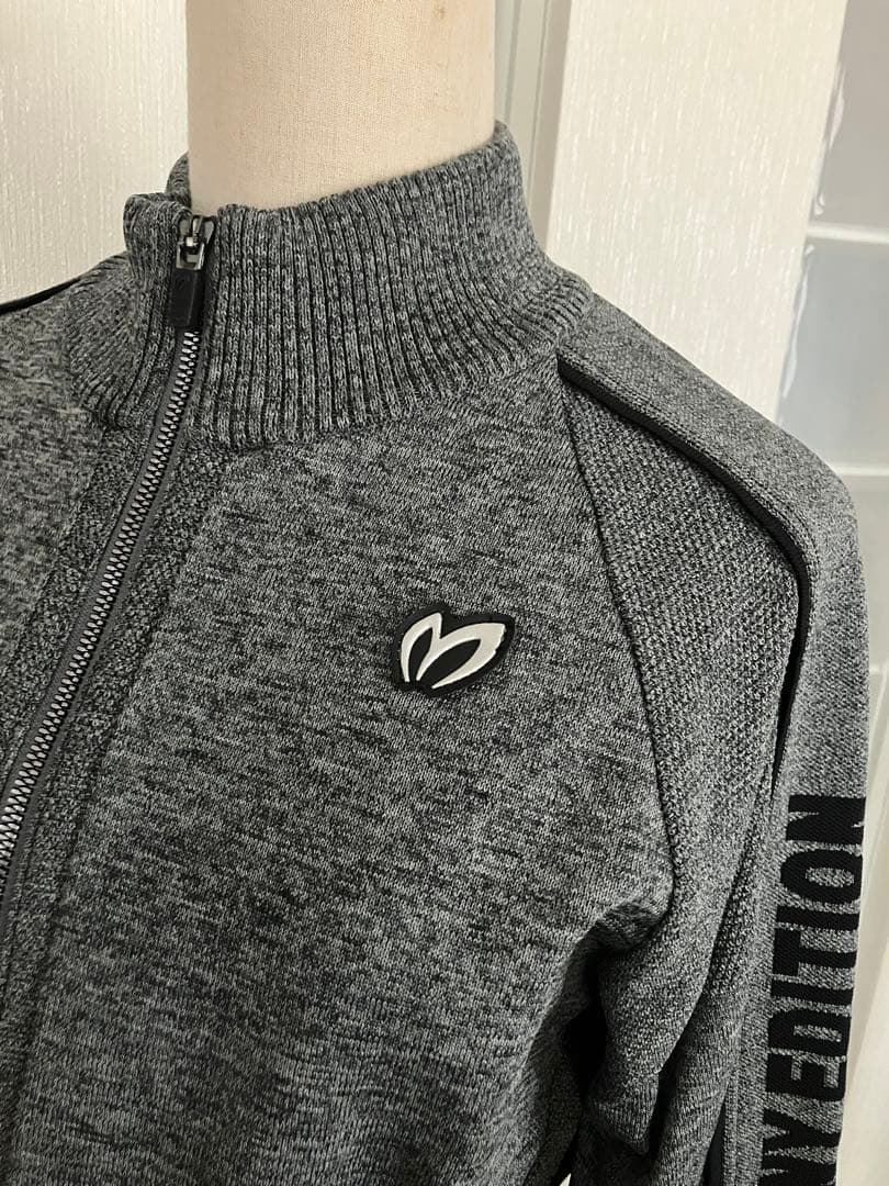 ⭐️極美品⭐️マスターバニー　ジップアップジャケット　ラインロゴ　モックネック