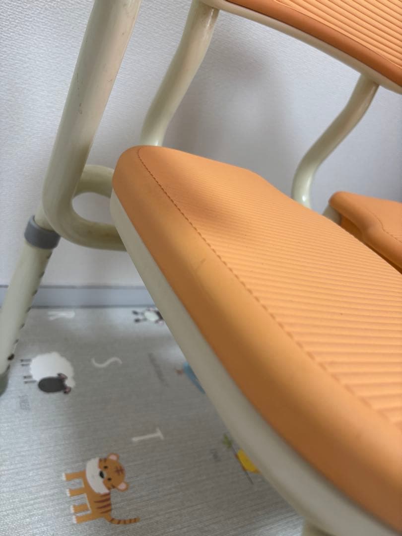 安寿　アロン化成 ひじ掛け付 シャワーイス HP 介護