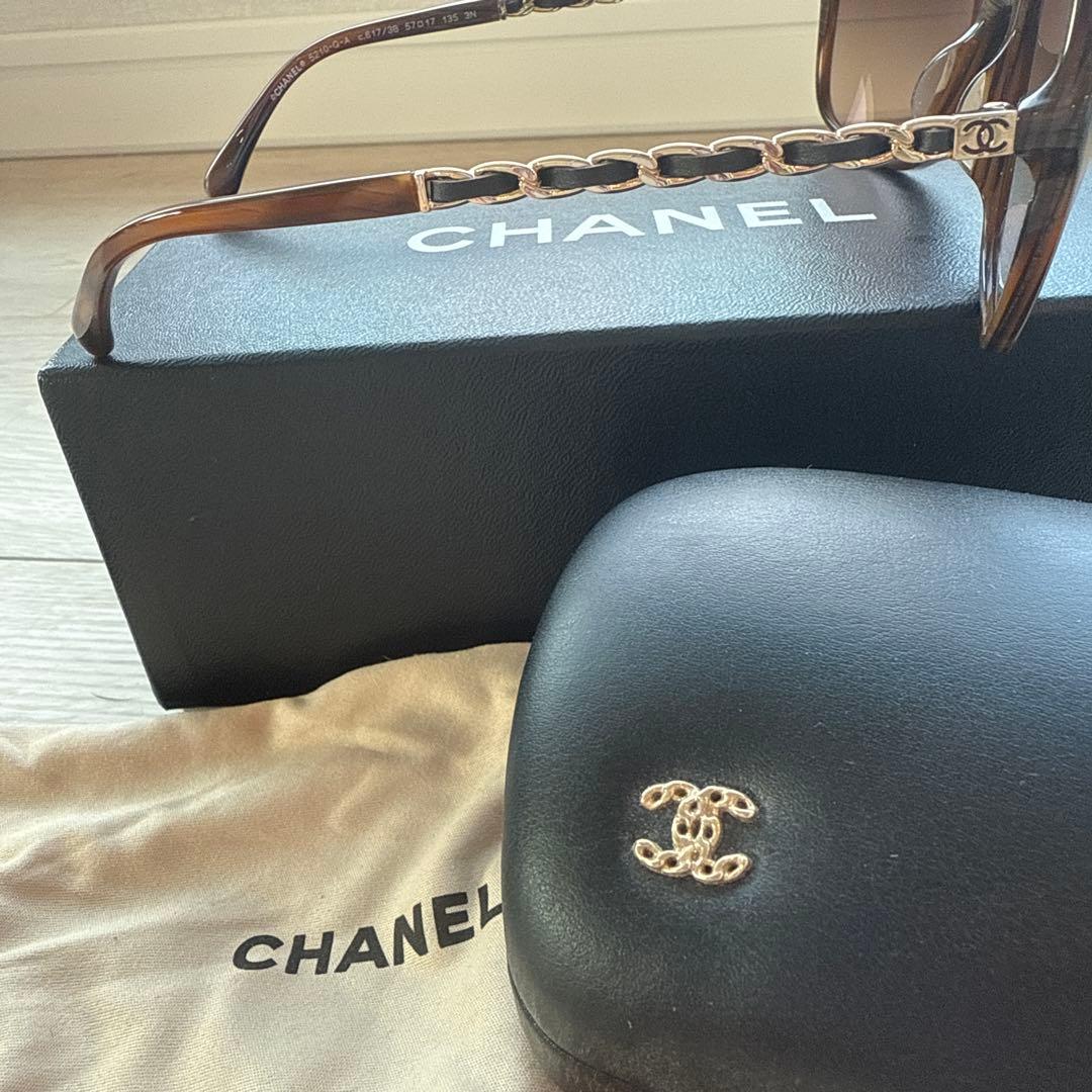 CHANEL ブラウンサングラス