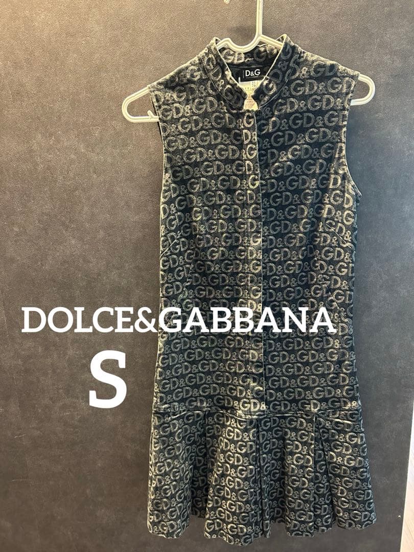 【良品】DOLCE&GABBANA 総ロゴノースリーブプリーツワンピース 36