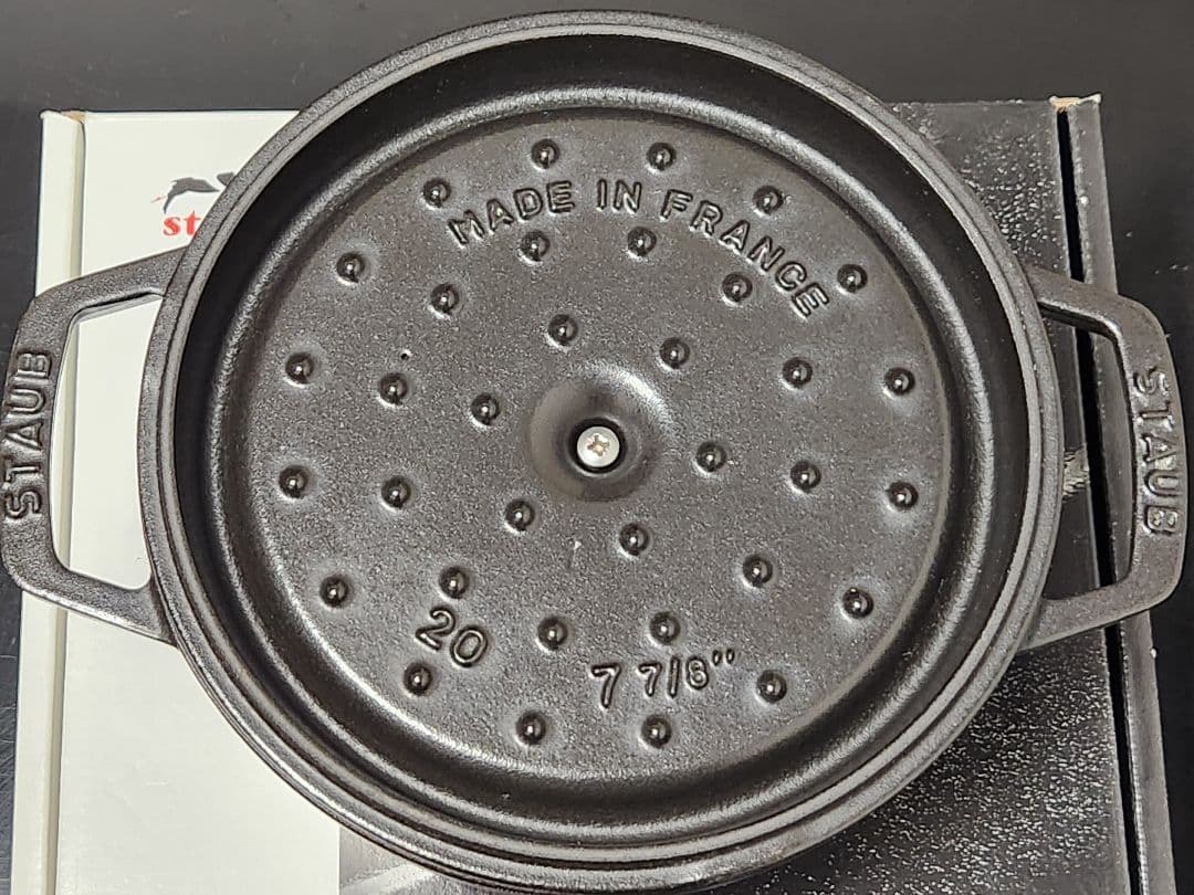 ストウブ STAUB ピコ・ココット ラウンド 20cm