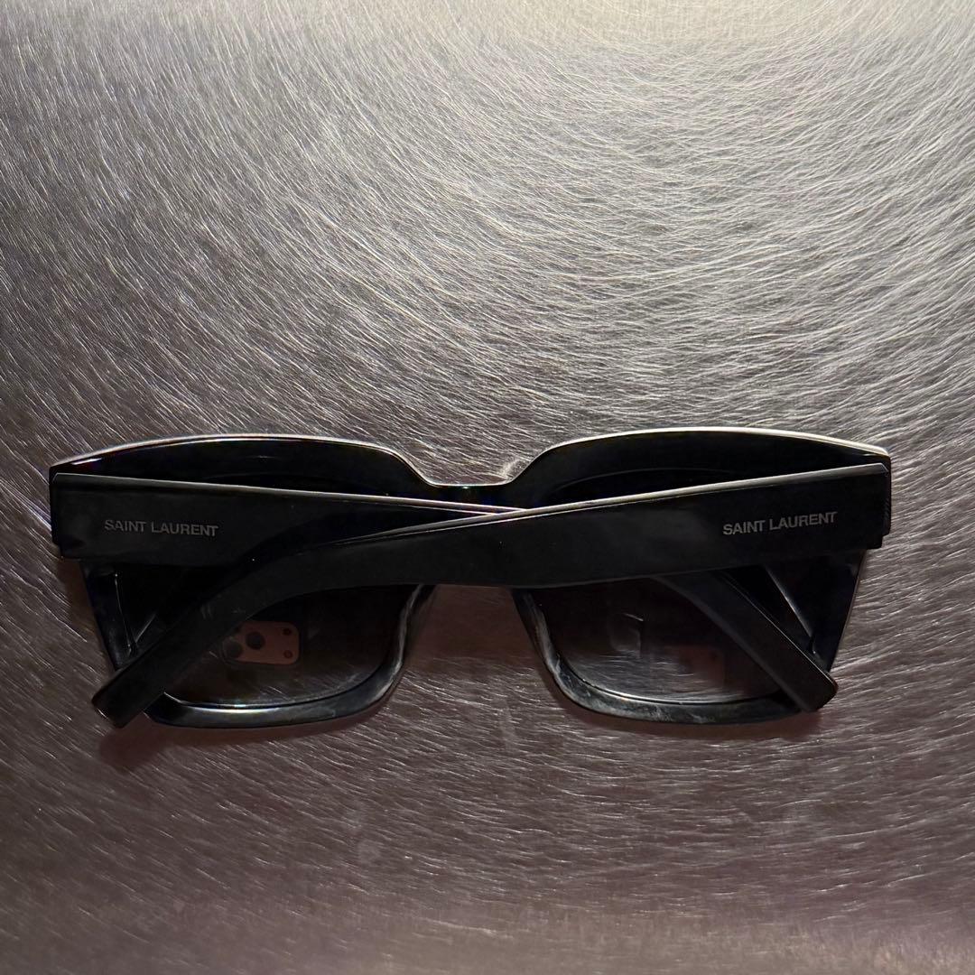 アソーカ　SAINT LAURENTサングラス