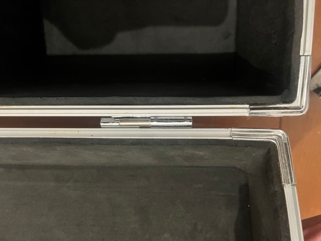 7インチレコード　シルバー　ハードケース