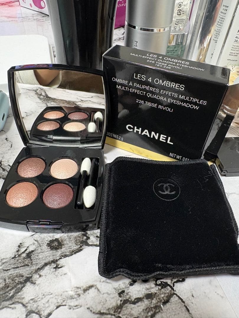 CHANEL アイシャドウ 新品