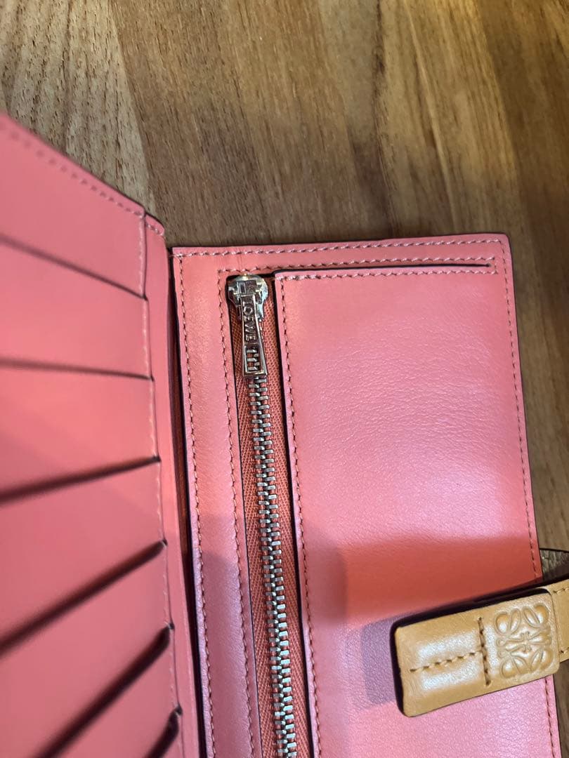 LOEWE ロエベ バーティカルウォレット　長財布