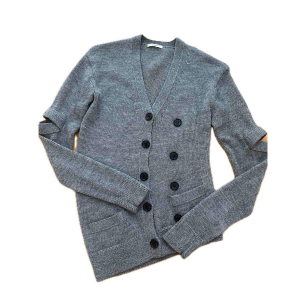 M*o様 2/9迄値下!celineセリーヌ フィービー　カーディガン XSサイ