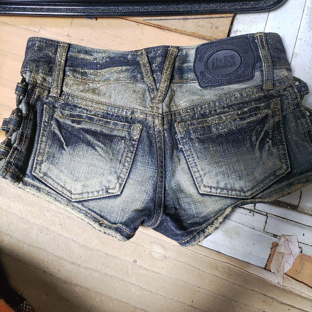 ダメージ加工 ダークブルー ショートパンツ23イン