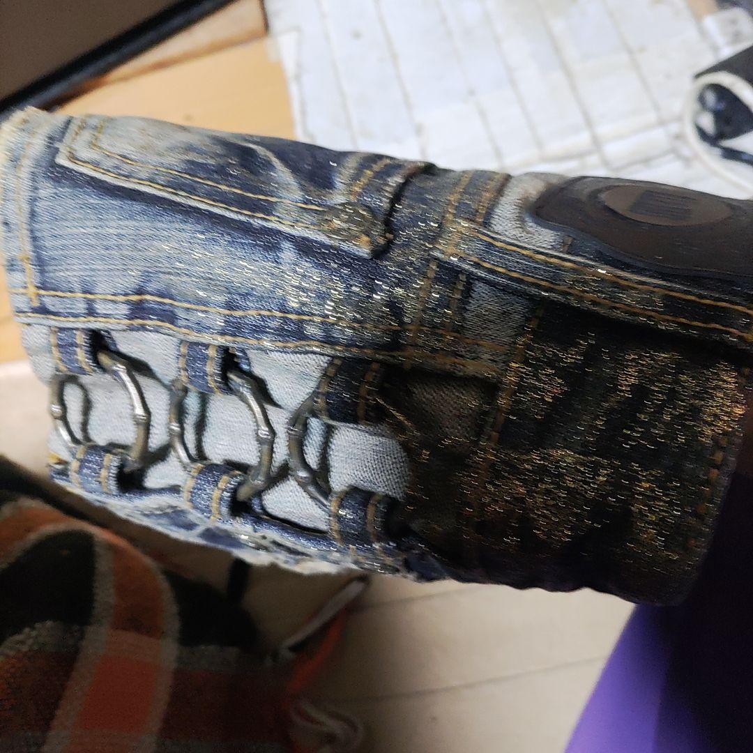 ダメージ加工 ダークブルー ショートパンツ23イン