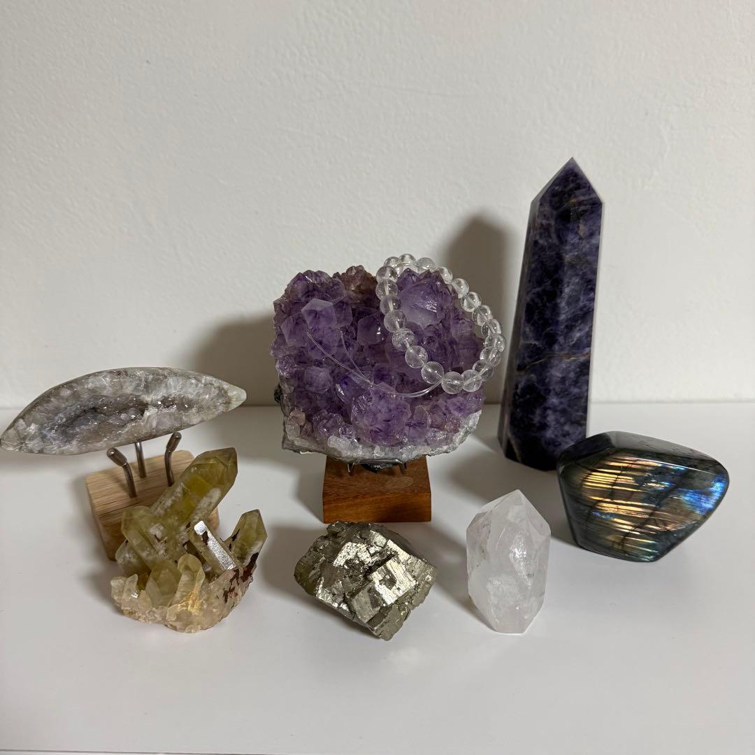 【特価】アメジスト 天然石 8点セット 水晶 フローライト 原石　計1.9kg!