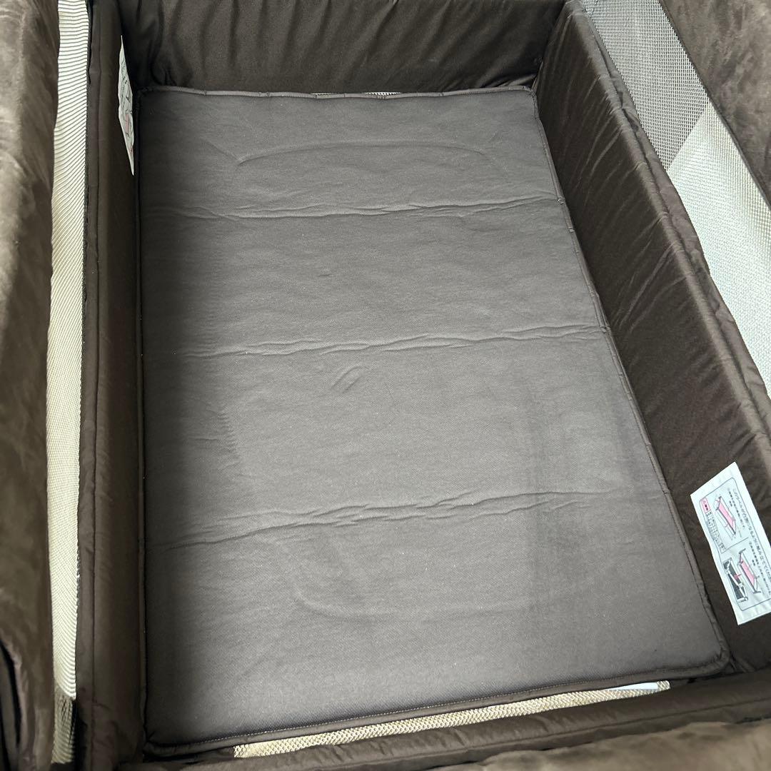 【美品】ココネルエアープラス ブラウン Aprica ベビーベッド アップリカ