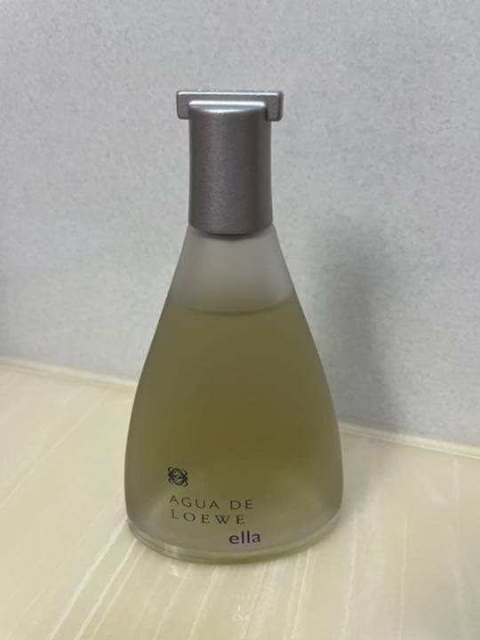 香水(女性用) LOEWE AGUA DE LOEWE ella