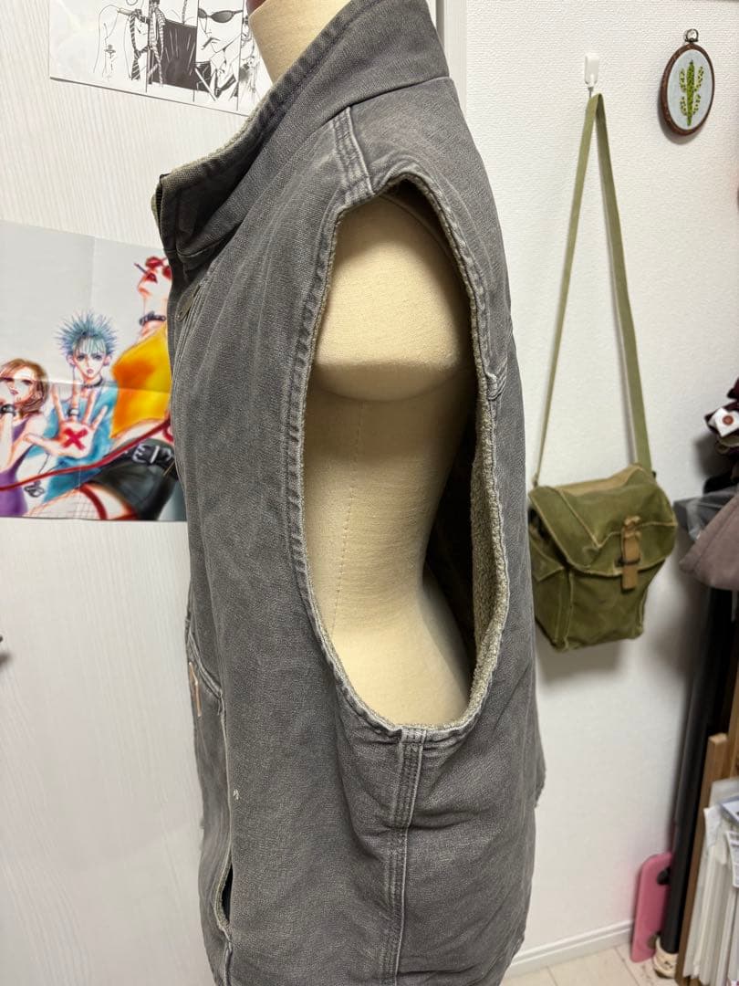 Carhartt グレー ノースリーブベスト