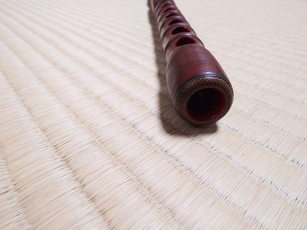 龍笛（朱色・籐巻・煤竹）