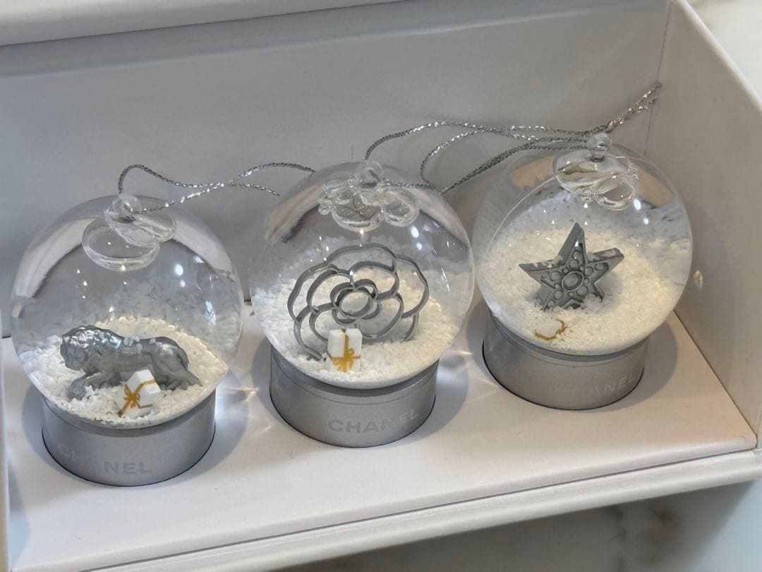 CHANEL シャネル　ノベルティ　ミニスノードームセット　希少 極美品✨