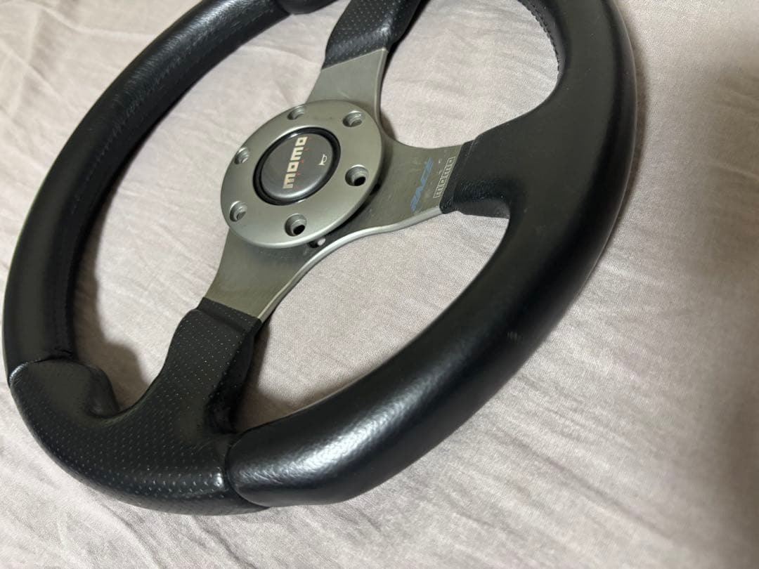 し*の様 MOMO RACE ステアリング モモ レース 32φ 即購入可