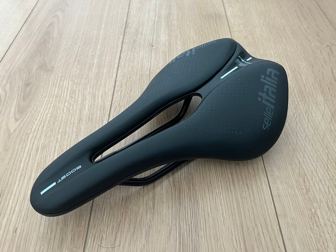 Selle Italia NOVUS BOOST EVO TM スーパーフロー