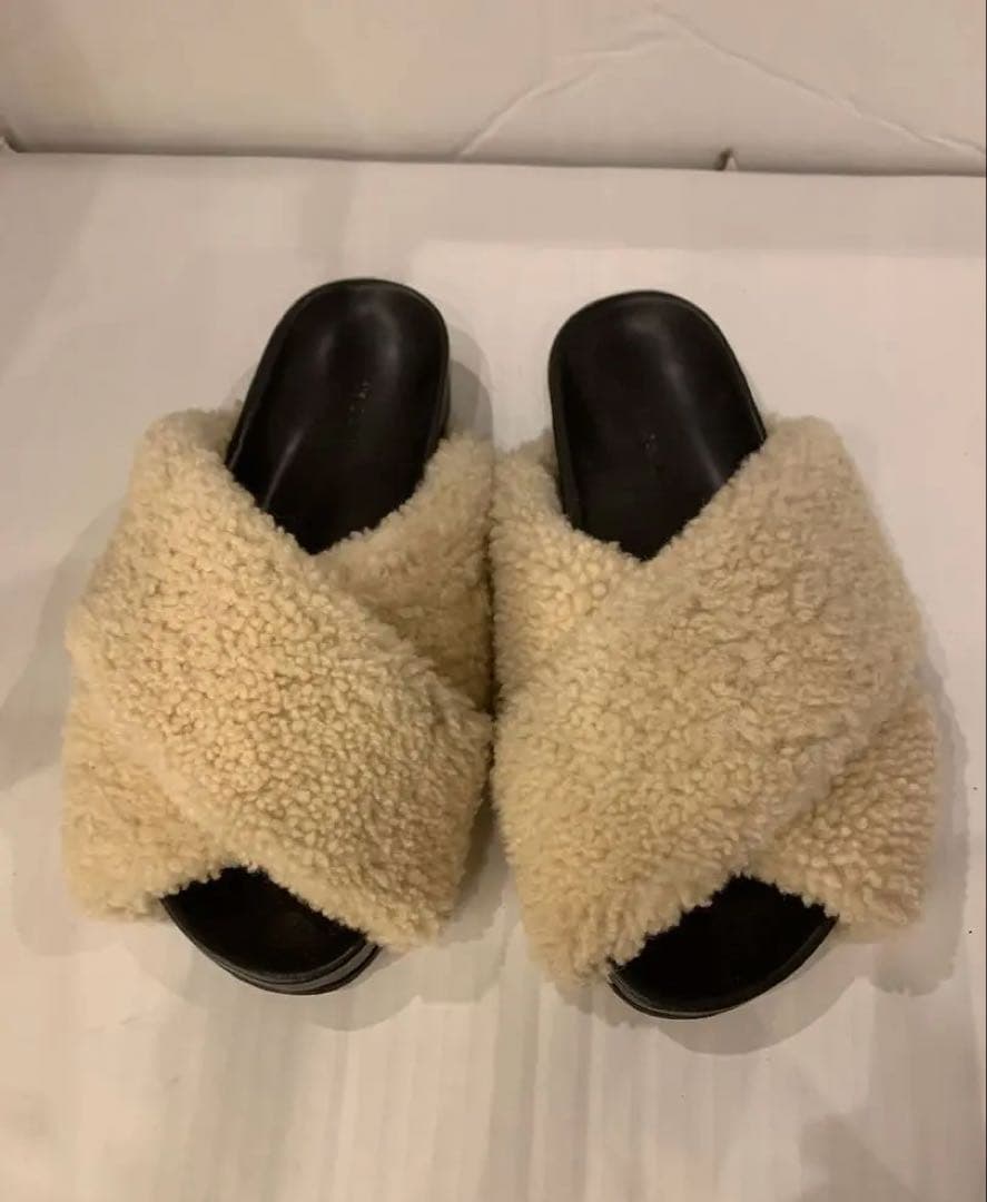【美品】JIL SANDER サンダル 41 ファー付き 正規品 ジルサンダー