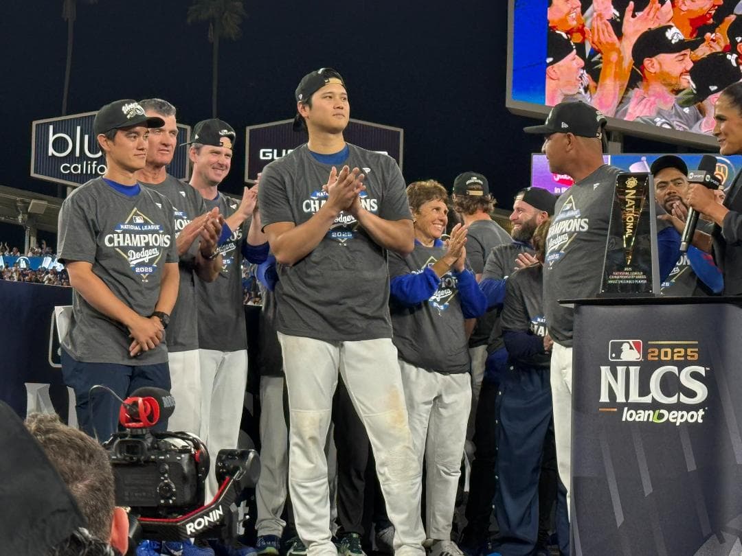 大谷翔平2025NLCS優勝＆MVP受賞＆祝賀会BLACK着用モデルCAP限定品