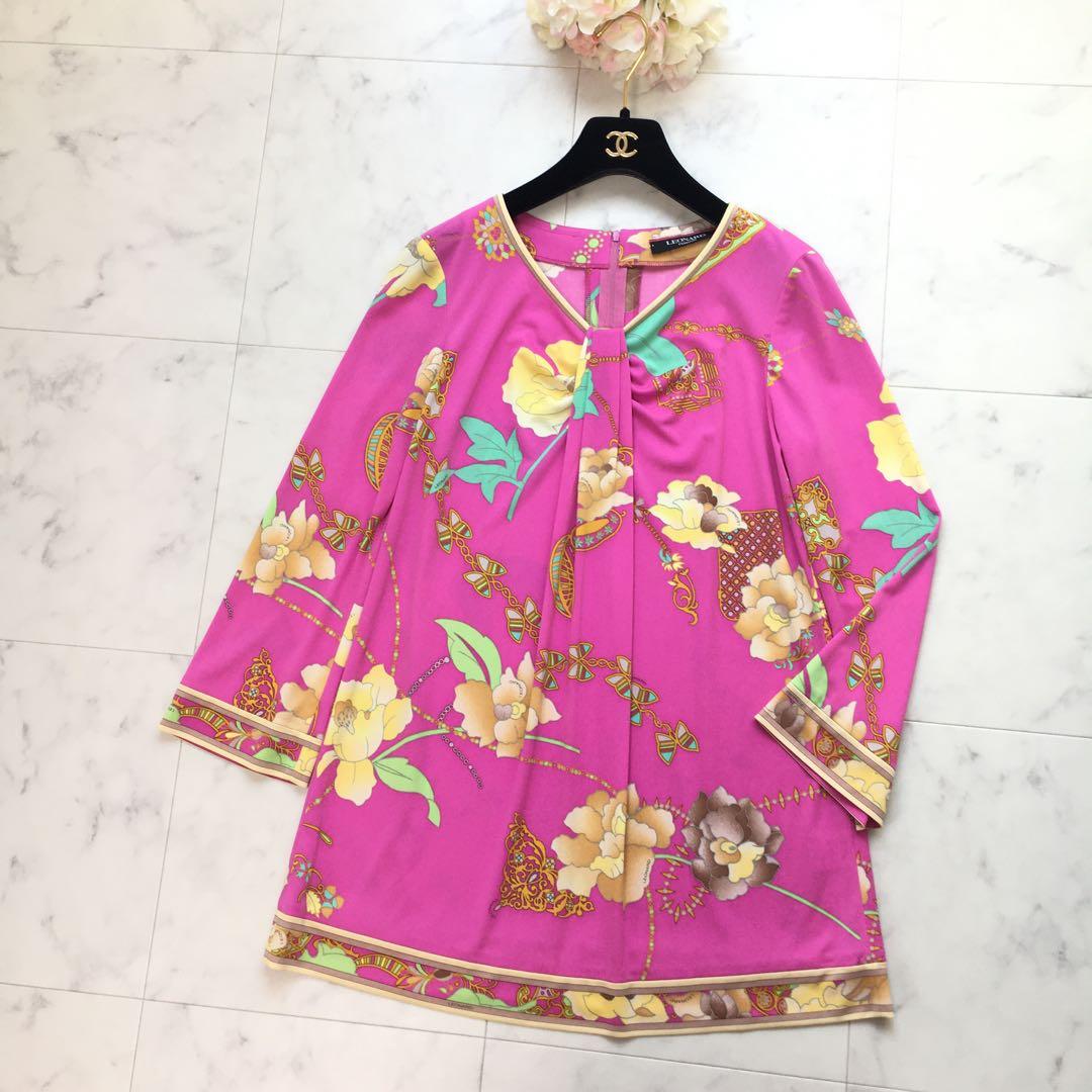 近年美品　LEONARD レオナール カンカン　花柄　ストレッチ　チュニック