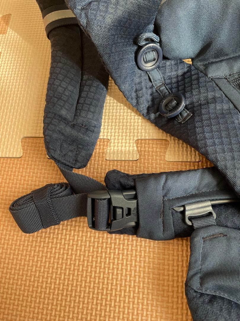美品！ エルゴベビー オムニブリーズ 抱っこ紐