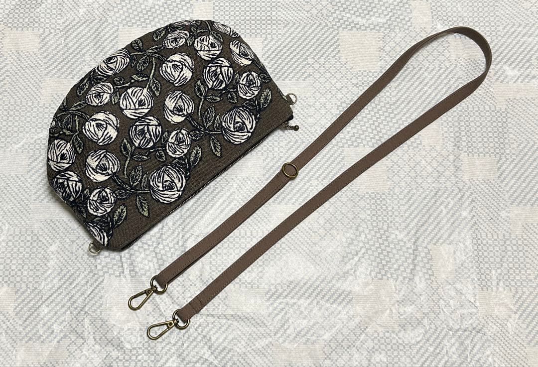 スペシャル価格＊ハンドメイド ミナペルホネン rosy コロりんポシェット