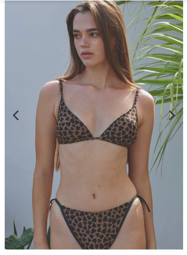 アリシアALEXIA STAM Madeline Love actually