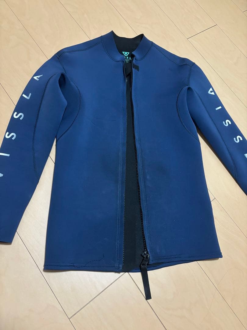 VISSLA タッパー Sサイズ 2mm ネイビー