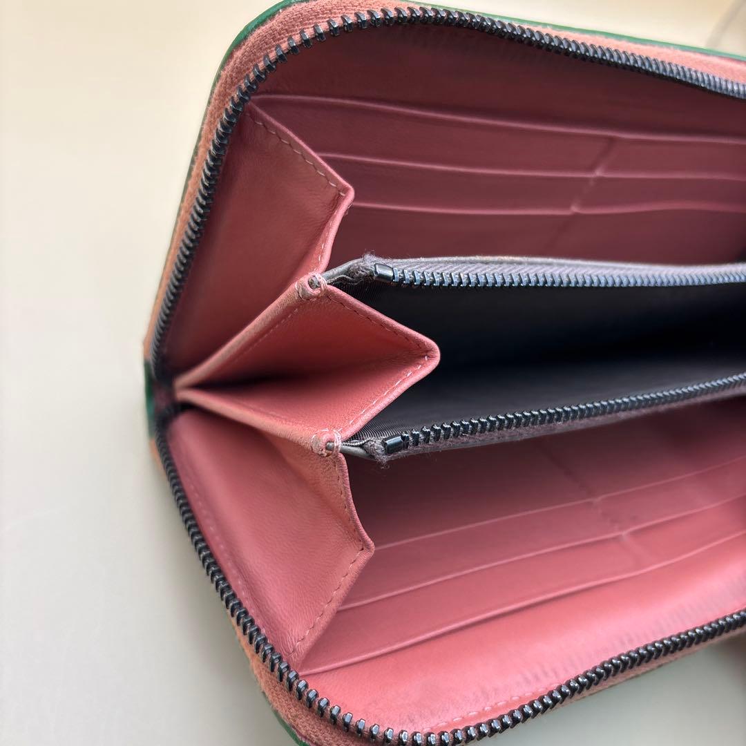 ③◆正規品◆ボッティガヴェネタイントレチャート ラウンドファスナー長財布グリーン