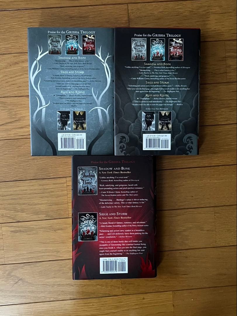 洋書 Shadow and Bone trilogy Leigh Bardugo