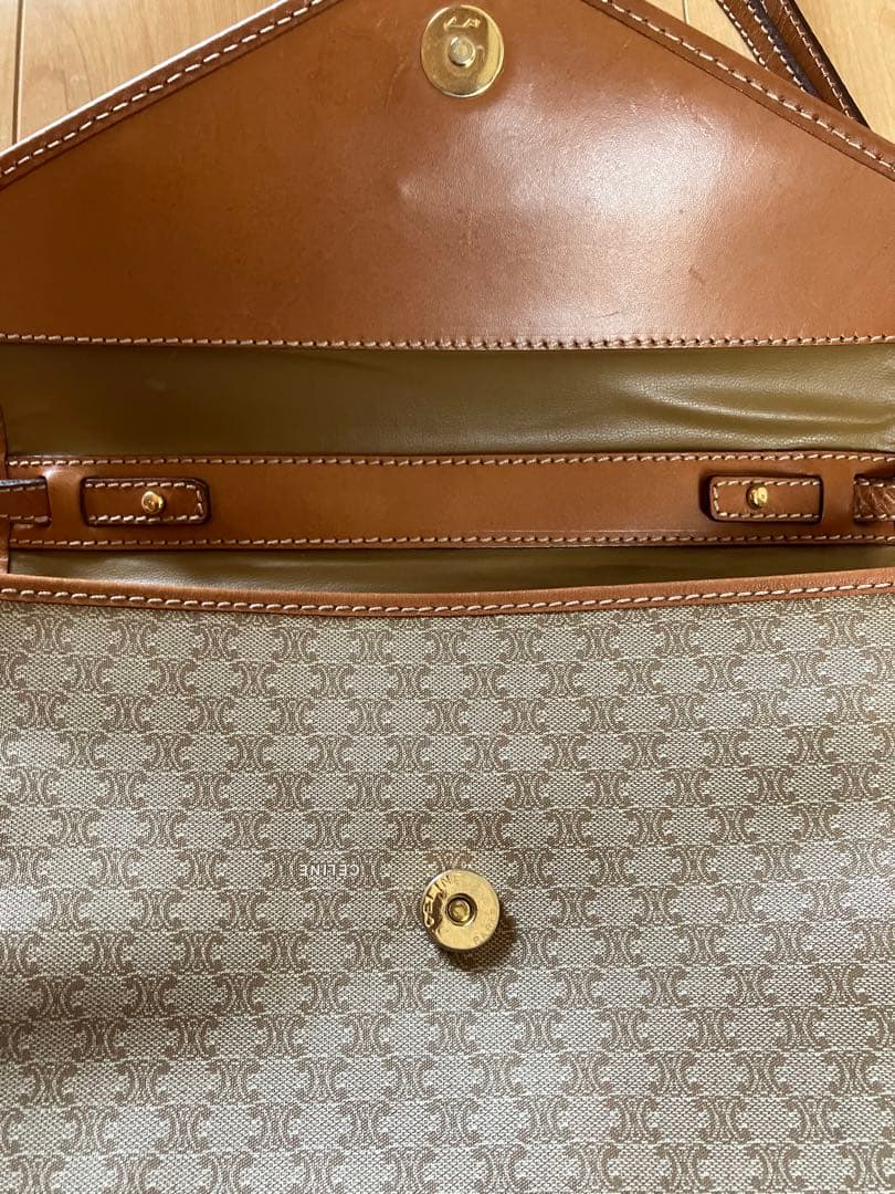 セリーヌ　レディースショルダーバッグ　レトロ