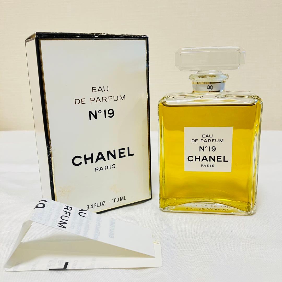 新品　CHANEL シャネル  N゜19 オードパルファム　香水　100ml