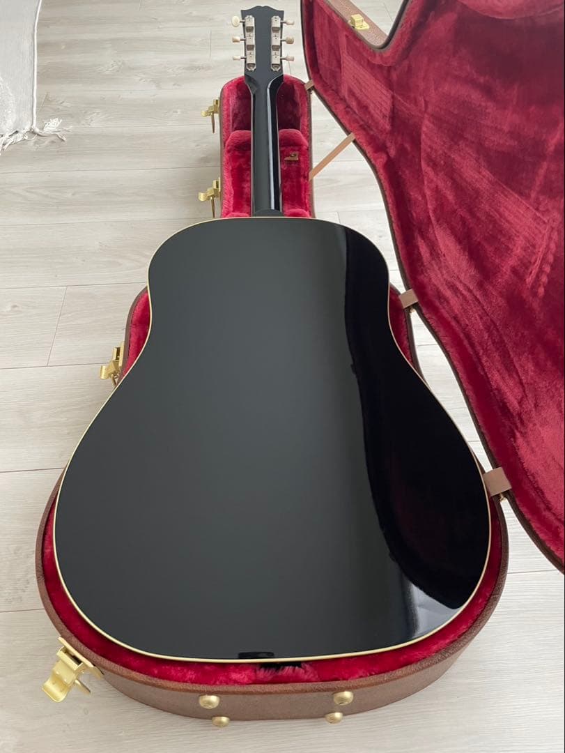 【1/4まで】Gibson 1960s J-45 Original Ebony