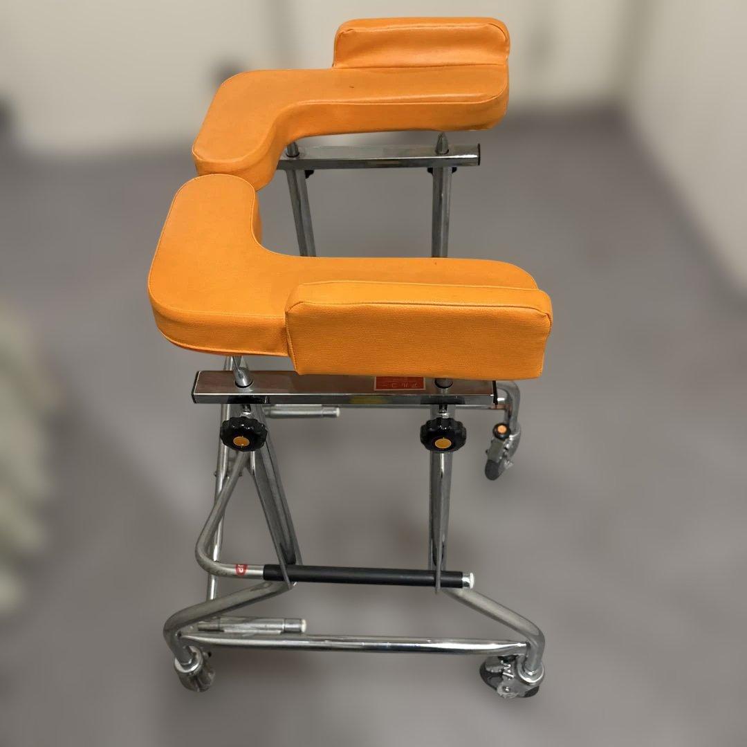 アルコー　歩行器 抵抗器付タイプ