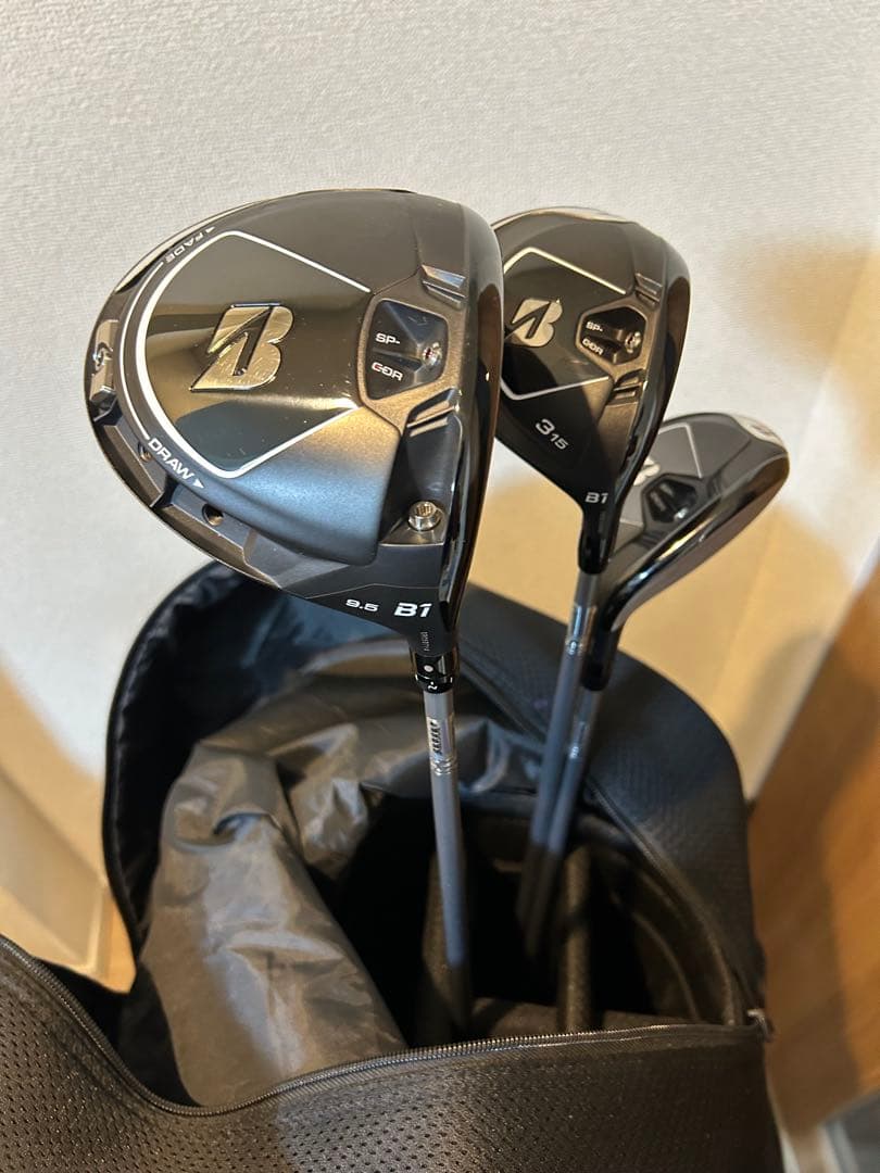 ブリヂストン B1 ドライバー　3番ウッド　5番UT ゴルフバッグセット