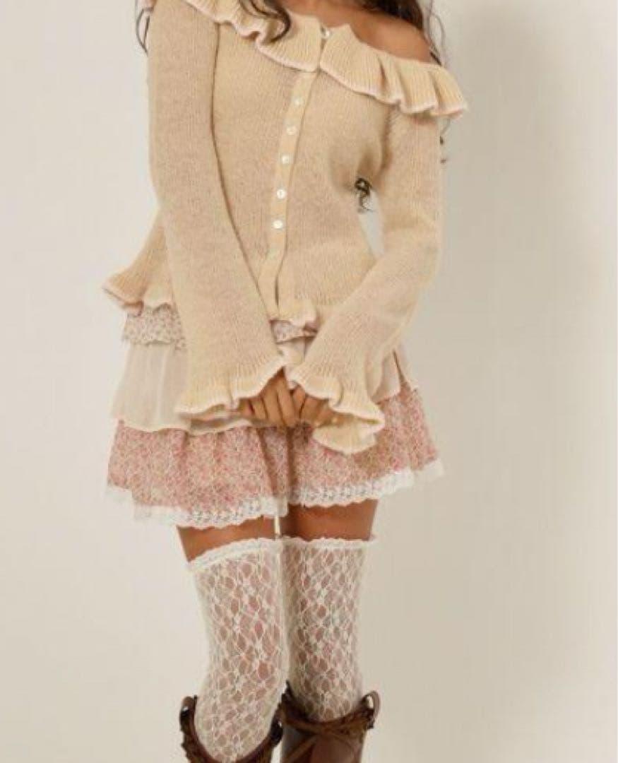 TINA：JOJUN フリルラップレイヤード ショートパンツ Mサイズ