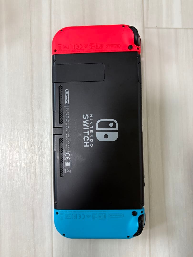 【プロコン・ケース付き】Nintendo Switch 赤/青